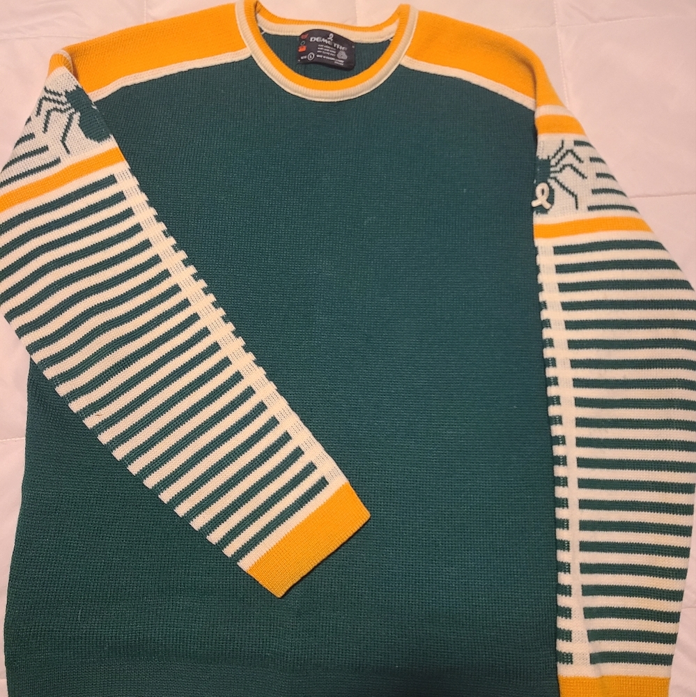 Dementre vintage sweater